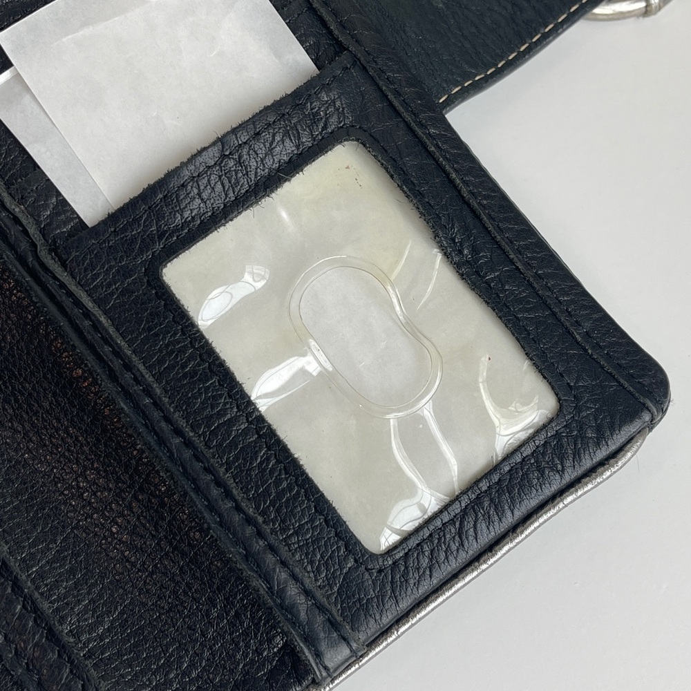Fossil 🗝️ Genuine Leather Wallet - Picture 16 of 16